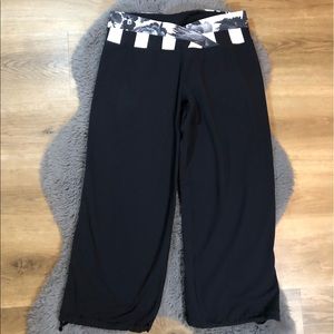Lululemon Dharana Crop | Size 8